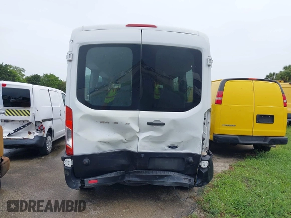 2016 Ford Transit Passenger XL z VIN 1FBZX2CM2GKB51339, wystawiony jako IAAI lot #41429005 z przebiegiem 215 896 mil mil oraz . Historia ofert i sprzedaży dostępna na DreamBid. Obrazek 16.