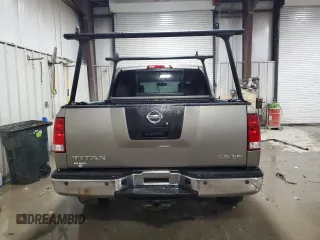 2007 Nissan Titan SE z VIN 1N6BA07B07N221489, wystawiony jako Copart lot #83408574 z przebiegiem 92 831 mil mil oraz Szkoda całkowita • Salvage title. Historia ofert i sprzedaży dostępna na DreamBid. Obrazek 6.