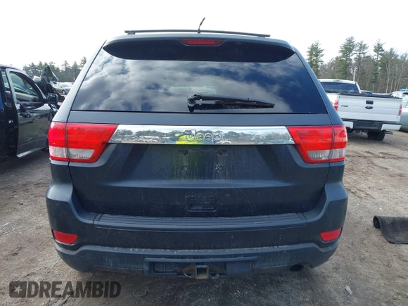 2011 Jeep Grand Cherokee Laredo with VIN 1J4RR4GG5BC670369, listed as a IAAI auction lot 41892892 with 164,807 mi miles and . Bid and sale history available at DreamBid. Image 16.
