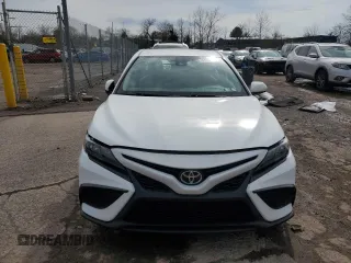 2021 Toyota Camry SE Nightshade with VIN 4T1G11AK5MU412927, listed as a Copart auction lot 51737555 with 70,236 mi miles and Salvage Title. Bid and sale history available at DreamBid. Image 5.
