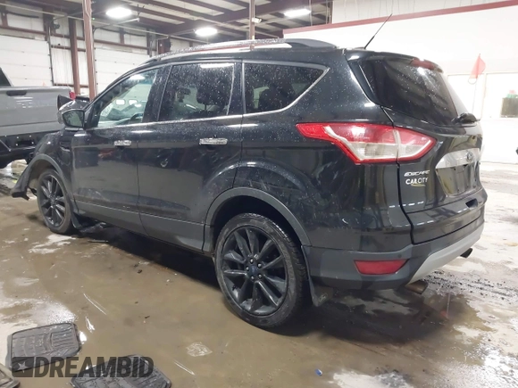 2015 Ford Escape SE with VIN 1FMCU9G91FUC49902, listed as a IAAI auction lot 41947883 with 140,670 mi miles. Bid and sale history available at carsss.com. Image 3.