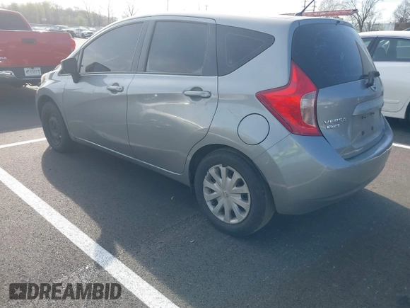 2015 Nissan Note S z VIN 3N1CE2CP4FL405926, wystawiony jako IAAI lot #41894773 z przebiegiem 120 316 mil mil oraz . Historia ofert i sprzedaży dostępna na DreamBid. Obrazek 3.