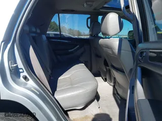2004 Toyota 4Runner Limited with VIN JTEBU17R740036034, listed as a IAAI auction lot 41587335 with 199,884 mi miles. Bid and sale history available at carsss.com. Image 8.