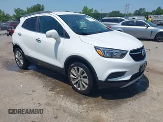 2017 Buick Encore Preferred z VIN KL4CJESBXHB084439, wystawiony jako IAAI lot #42578119 z przebiegiem 90 631 mil mil oraz . Historia ofert i sprzedaży dostępna na DreamBid. Obrazek 1.