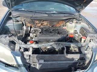 2005 Chrysler Pacifica Touring with VIN 2C4GM68455R656009, listed as a IAAI auction lot 42199545 with 170,343 mi miles and . Bid and sale history available at DreamBid. Image 10.