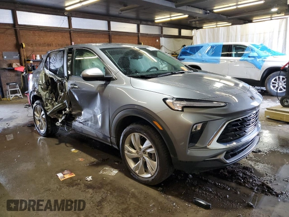 2025 Buick Encore GX Preferred with VIN KL4AMCSL8SB052818, listed as a Copart auction lot 63431465 with 2,200 mi miles and Salvage title. Bid and sale history available at DreamBid. Image 4.
