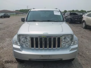 2008 Jeep Liberty Limited z VIN 1J8GN58K48W160791, wystawiony jako IAAI lot #42391206 z przebiegiem 114 438 mil mil oraz . Historia ofert i sprzedaży dostępna na DreamBid. Obrazek 6.