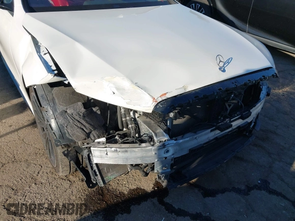 2022 Mercedes-Benz S 580 with VIN W1K6G7GB7NA155903, listed as a IAAI auction lot 41867399 with 60,573 mi miles and . Bid and sale history available at DreamBid. Image 6.