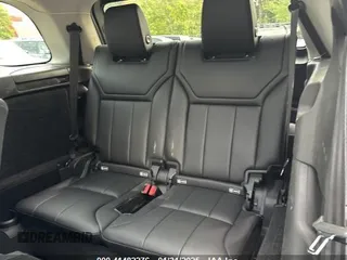 2017 Land Rover Discovery HSE with VIN SALRRBBK3HA039896, listed as a IAAI auction lot 41482276 with 172,738 mi miles and . Bid and sale history available at DreamBid. Image 11.
