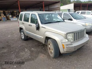 2010 Jeep Liberty Sport with VIN 1J4PN2GK0AW149679, listed as a IAAI auction lot 41874314 with 178,879 mi miles. Bid and sale history available at carsss.com. Image 1.