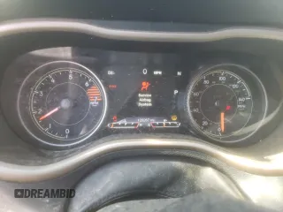 2017 Jeep Cherokee Limited с VIN 1C4PJMDB2HW520580, выставлен на аукционе Copart как лот 48780915 с пробегом 126 267 миль миль и Списание • Salvage title. История ставок и продаж доступна на DreamBid. Изображение 9.