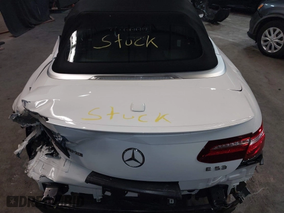 2019 Mercedes-Benz E 53 AMG with VIN WDD1K6BBXKF098282, listed as a IAAI auction lot 41482524 with 29,505 mi miles and . Bid and sale history available at DreamBid. Image 18.