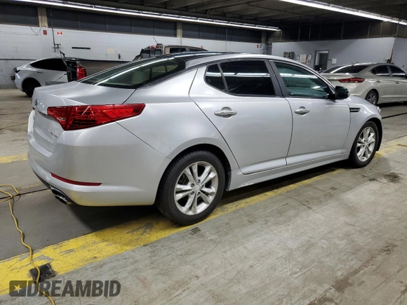 2013 Kia Optima EX with VIN 5XXGN4A77DG240895, listed as a Copart auction lot 54431955 with 28,060 mi miles and Clean title. Bid and sale history available at DreamBid. Image 3.