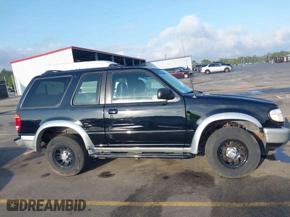 1998 Ford Explorer Sport with VIN 1FMYU22X2WUC74696, listed as a IAAI auction lot 41847158 with 243,830 mi miles and . Bid and sale history available at DreamBid. Image 13.
