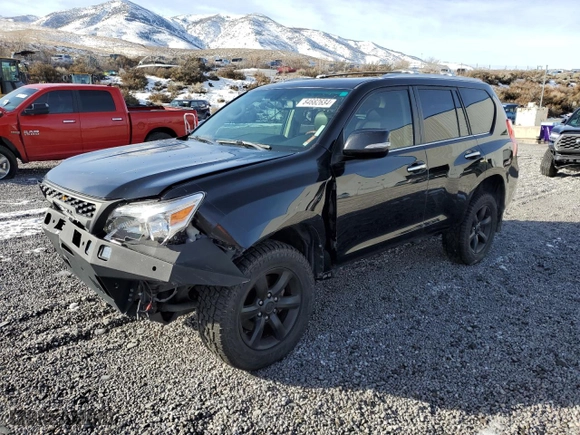 2010 Lexus GX 460 with VIN JTJBM7FX6A5010625, listed as a Copart auction lot 84682634 with 162,212 mi miles and Salvage Title. Bid and sale history available at carsss.com. Image 1.