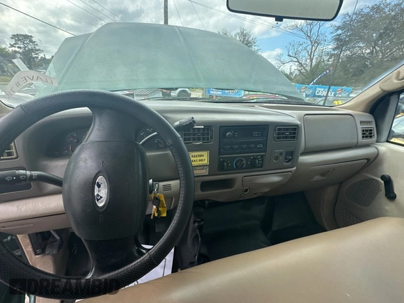 2003 Ford F-450 with VIN 1FDXF47P83ED47327, listed as a Copart auction lot 46125875 with 346,365 mi miles and Clean title. Bid and sale history available at DreamBid. Image 9.