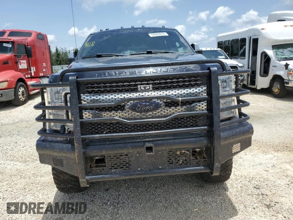 2019 Ford F-350 XL with VIN 1FT8W3DT0KEE63303, listed as a Copart auction lot 59960655 with Not provided miles and Salvage title. Bid and sale history available at DreamBid. Image 5.
