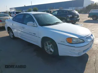 2000 Pontiac Grand Am GT with VIN 1G2NW52E9YM800122, listed as a IAAI auction lot 41337074 with 235,640 mi miles. Bid and sale history available at carsss.com. Image 1.