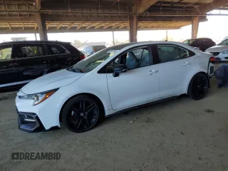 2021 Toyota Corolla SE with VIN 5YFM4MCE8MP071382, listed as a Copart auction lot 42647305 with 55,258 mi miles and Salvage Title. Bid and sale history available at carsss.com. Image 1.