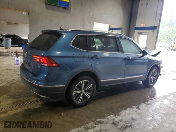 2018 Volkswagen Tiguan SEL с VIN 3VV3B7AX9JM025975, выставлен на аукционе Copart как лот 58786895 с пробегом 84 778 миль миль и Списание • Salvage title. История ставок и продаж доступна на DreamBid. Изображение 3.