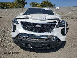 2020 Cadillac XT4 FWD Sport with VIN 1GYFZER4XLF139311, listed as a Copart auction lot 61757995 with 46,123 mi miles and Salvage title. Bid and sale history available at DreamBid. Image 5.