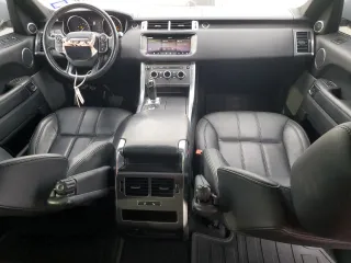 2017 Land Rover Range Rover Sport SE with VIN SALWG2FK8HA691447, listed as a Copart auction lot 82854344 with 68,117 mi miles and Salvage Title. Bid and sale history available at carsss.com. Image 8.