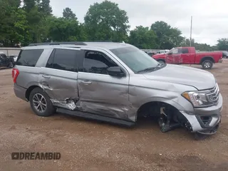 2020 Ford Expedition XL с VIN 1FMJU1FT8LEA72065, выставлен на аукционе IAAI как лот 42202063 с пробегом Не указан миль и . История ставок и продаж доступна на DreamBid. Изображение 6.