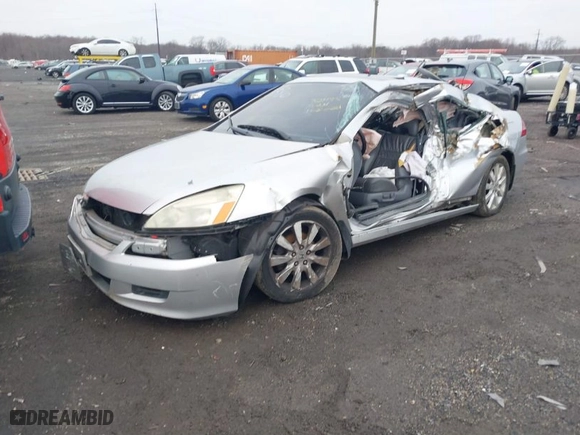 2007 Honda Accord Cpe EX-L with VIN 1HGCM82677A003386, listed as a IAAI auction lot 41186289 with 145,009 mi miles. Bid and sale history available at carsss.com. Image 2.