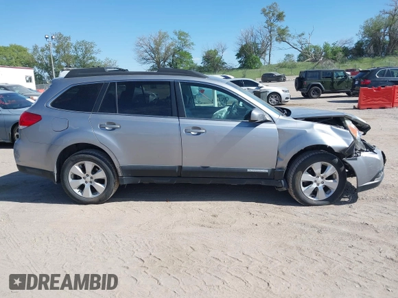 2010 Subaru Outback Limited with VIN 4S4BRCJC4A3372381, listed as a IAAI auction lot 42276617 with 178,291 mi miles and . Bid and sale history available at DreamBid. Image 14.