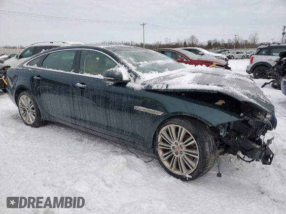 2016 Jaguar XJ Portfolio with VIN SAJWJ2GD3G8V96262, listed as a Copart auction lot 44057625 with 44,789 mi miles and Non repairable. Bid and sale history available at DreamBid. Image 4.