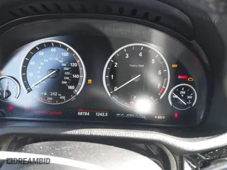 2017 BMW X4 M40i with VIN 5UXXW7C54H0U25941, listed as a IAAI auction lot 41366060 with 68,784 mi miles. Bid and sale history available at carsss.com. Image 15.