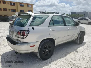 2001 Lexus RX 300 with VIN JTJHF10U910208161, listed as a Copart auction lot 53877765 with 213,286 mi miles and Salvage Title. Bid and sale history available at carsss.com. Image 3.
