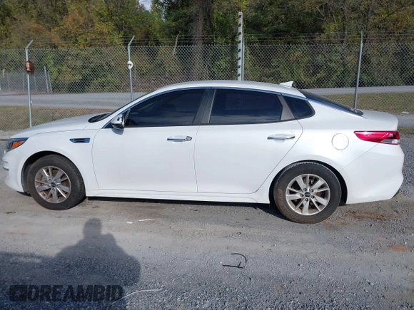 2016 Kia Optima LX with VIN 5XXGT4L31GG114472, listed as a IAAI auction lot 40584787 with 94,087 mi miles. Bid and sale history available at carsss.com. Image 14.