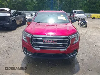 2024 GMC Terrain AT4 z VIN 3GKALYEGXRL271393, wystawiony jako IAAI lot #42222910 z przebiegiem 14 258 mil mil oraz . Historia ofert i sprzedaży dostępna na DreamBid. Obrazek 13.