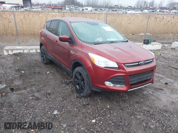 2015 Ford Escape SE with VIN 1FMCU0GXXFUA60756, listed as a IAAI auction lot 41709026 with 161,924 mi miles. Bid and sale history available at carsss.com. Image 1.