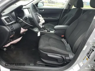 2019 Kia Optima LX with VIN 5XXGT4L32KG331490, listed as a Copart auction lot 55242975 with 104,500 mi miles and Clean title. Bid and sale history available at DreamBid. Image 7.