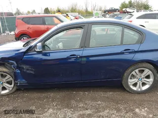 2016 BMW 3 Series 328i xDrive with VIN WBA8E3G58GNU00566, listed as a IAAI auction lot 40922154 with 36,546 mi miles. Bid and sale history available at carsss.com. Image 14.