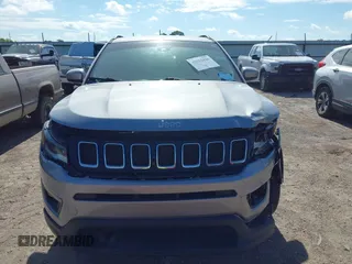 2017 Jeep Compass Latitude with VIN 3C4NJDBBXHT656407, listed as a IAAI auction lot 42562826 with 78,057 mi miles and . Bid and sale history available at DreamBid. Image 12.