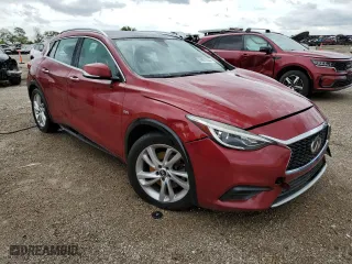 2019 Infiniti QX30 ESSENTIAL with VIN SJKCH5CP8KA009874, listed as a Copart auction lot 69572534 with 117,182 mi miles and Salvage Title. Bid and sale history available at carsss.com. Image 4.