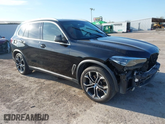 2021 BMW X5 sDrive40i with VIN 5UXCR4C03M9F14207, listed as a IAAI auction lot 41286501 with 41,679 mi miles and . Bid and sale history available at DreamBid. Image 1.