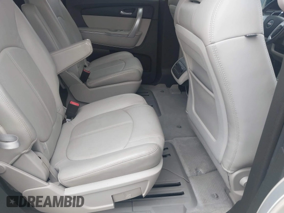 2011 GMC Acadia SLT1 with VIN 1GKKRRED1BJ201468, listed as a IAAI auction lot 41865106 with 210,244 mi miles. Bid and sale history available at carsss.com. Image 8.