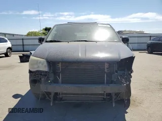 2012 Chrysler Town & Country Touring with VIN 2C4RC1BG6CR144418, listed as a Copart auction lot 55470135 with 139,817 mi miles and Salvage Title. Bid and sale history available at DreamBid. Image 5.