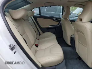 2017 Volvo S60 Inscription z VIN LYV402HK1HB144657, wystawiony jako Copart lot #55023205 z przebiegiem Nie podano mil oraz Czysty tytuł • Clean title. Historia ofert i sprzedaży dostępna na DreamBid. Obrazek 10.