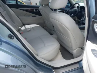 2016 Infiniti Q50 3.0t Premium with VIN JN1EV7AR3GM345977, listed as a IAAI auction lot 42093709 with 85,405 mi miles. Bid and sale history available at carsss.com. Image 8.