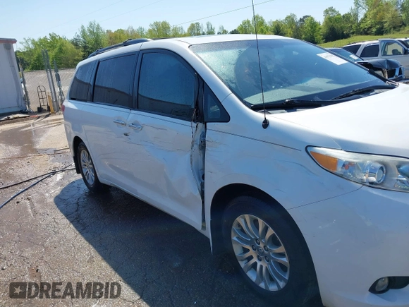 2014 Toyota Sienna XLE z VIN 5TDYK3DC7ES431782, wystawiony jako IAAI lot #41975182 z przebiegiem 191 870 mil mil oraz . Historia ofert i sprzedaży dostępna na DreamBid. Obrazek 6.