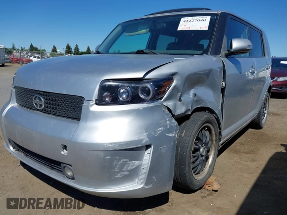 2008 Scion xB z VIN JTLKE50E981039702, wystawiony jako IAAI lot #42227040 z przebiegiem 261 144 mil mil oraz . Historia ofert i sprzedaży dostępna na DreamBid. Obrazek 6.