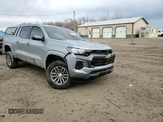 2023 Chevrolet Colorado 2WD LT z VIN 1GCPSCEK2P1232513, wystawiony jako Copart lot #46883515 z przebiegiem Nie podano mil oraz Szkoda całkowita • Salvage title. Historia ofert i sprzedaży dostępna na DreamBid. Obrazek 10.