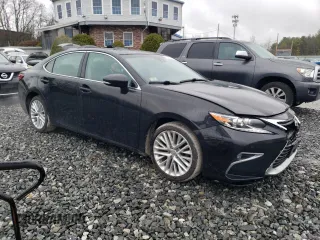 2016 Lexus ES 330 z VIN 58ABK1GG3GU024960, wystawiony jako Copart lot #51942715 z przebiegiem 65 449 mil mil oraz Szkoda całkowita • Salvage title. Historia ofert i sprzedaży dostępna na DreamBid. Obrazek 4.
