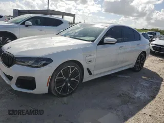 2022 BMW 5 Series 530e with VIN WBA13AG03NCK29539, listed as a Copart auction lot 76672614 with 38,447 mi miles and Non repairable. Bid and sale history available at DreamBid. Image 1.
