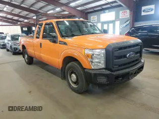 2016 Ford F-250 XLT with VIN 1FT7X2A64GEA53001, listed as a Copart auction lot 58583805 with 246,580 mi miles and Clean title. Bid and sale history available at DreamBid. Image 4.